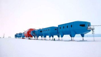 Halley-VI-Antarctic-research-station