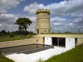 Round-Tower-House