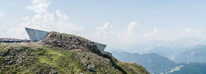 Full view mount messner