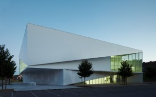 Library in Anzin pic 1