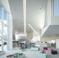 Library in Anzin pic 2