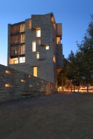 518413a8b3fc4b4d5200003f_apartment-no-1-architecture-by-collective-terrain_mahallat_03