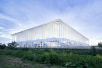 nouveaustadebordeaux-herzogdemeuron-exteriornight1