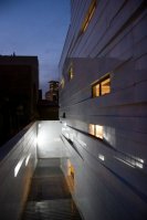 tehran-architecture-vali-asr-night