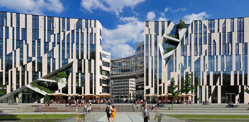 Kö-Bogen_Düsseldorf_throughview