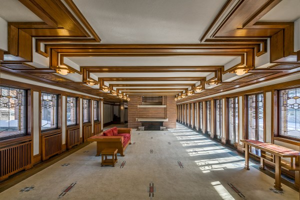 robie-house-1910-chicago-illinois-frank-lloyd-wright-150th-birthday_dezeen_2364_col_5