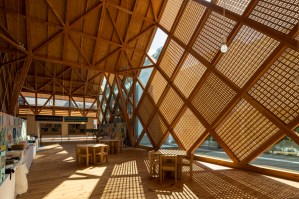 photograph by Katsuhisa Kida / FOTOTECA